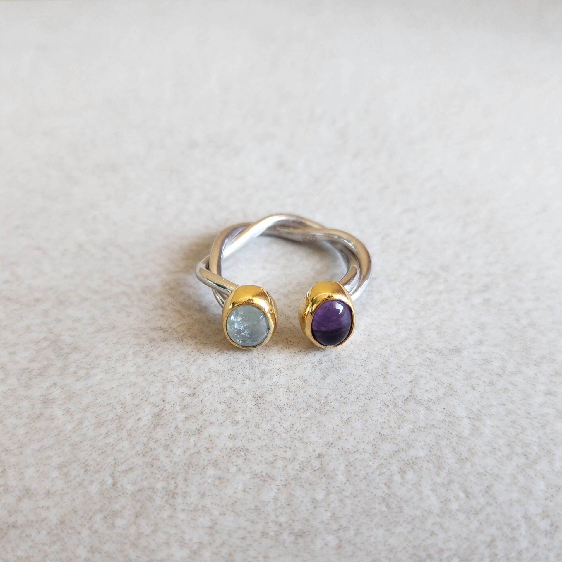 Ametist ve Akuamarin Taşlı Altın Kaplamalı Gümüş Yüzük