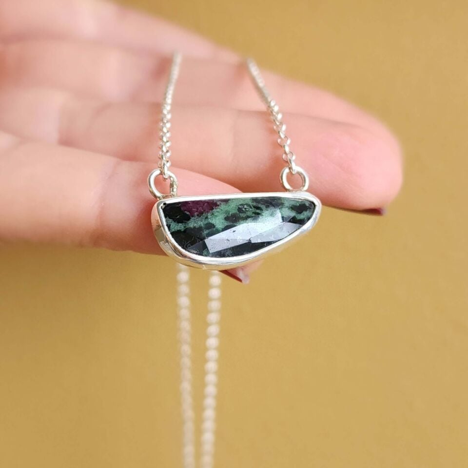 Anyolit Taşlı 925 Ayar El Yapımı Gümüş Kolye