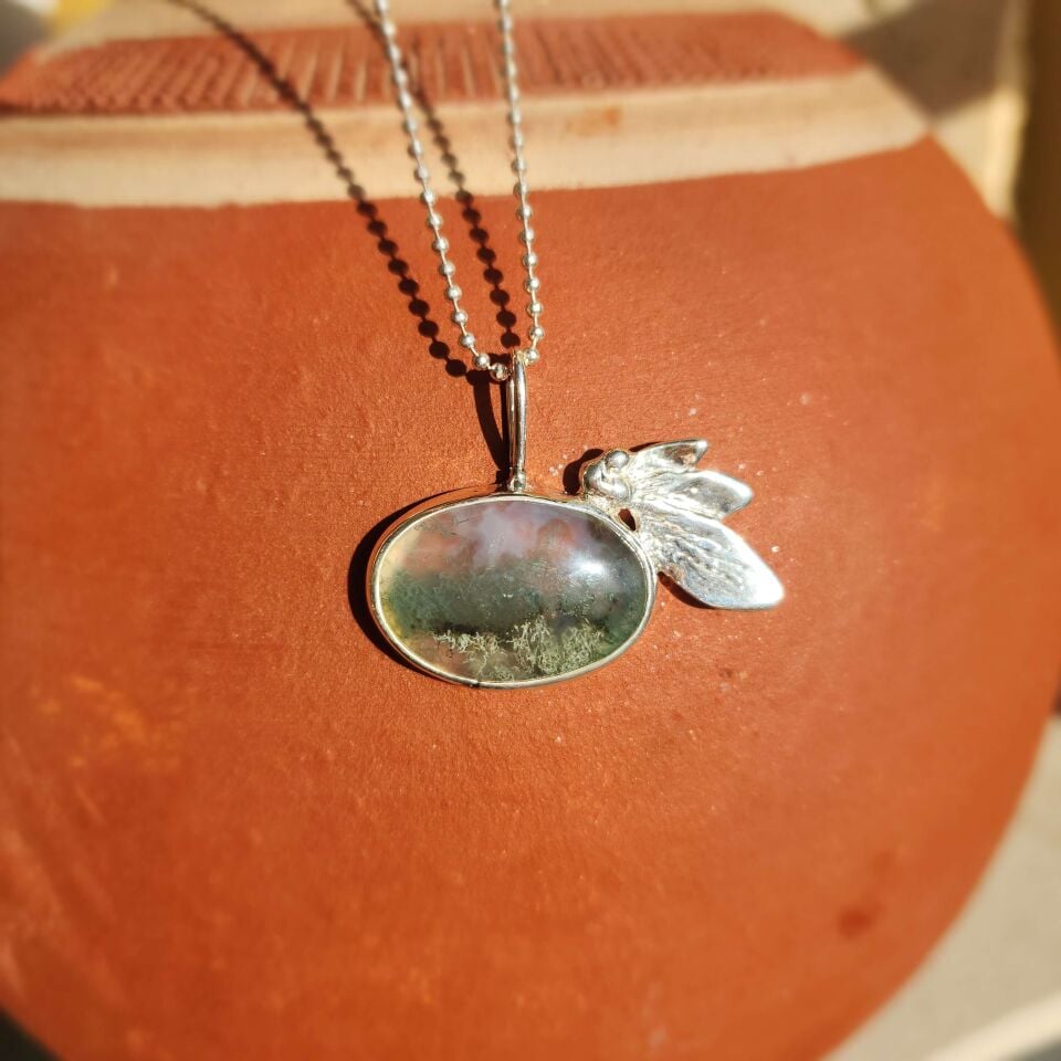Yosun Akik Taşlı Yaprak Detaylı 925 Ayar El Yapımı Gümüş Kolye
