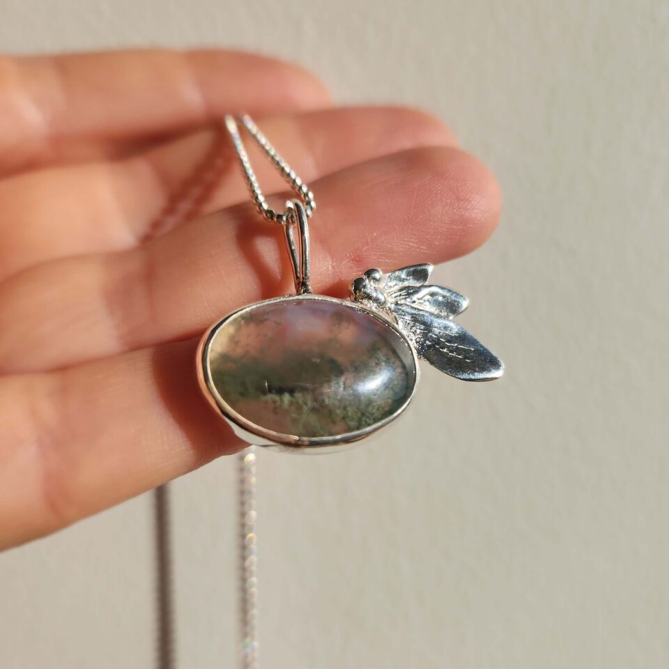 Yosun Akik Taşlı Yaprak Detaylı 925 Ayar El Yapımı Gümüş Kolye