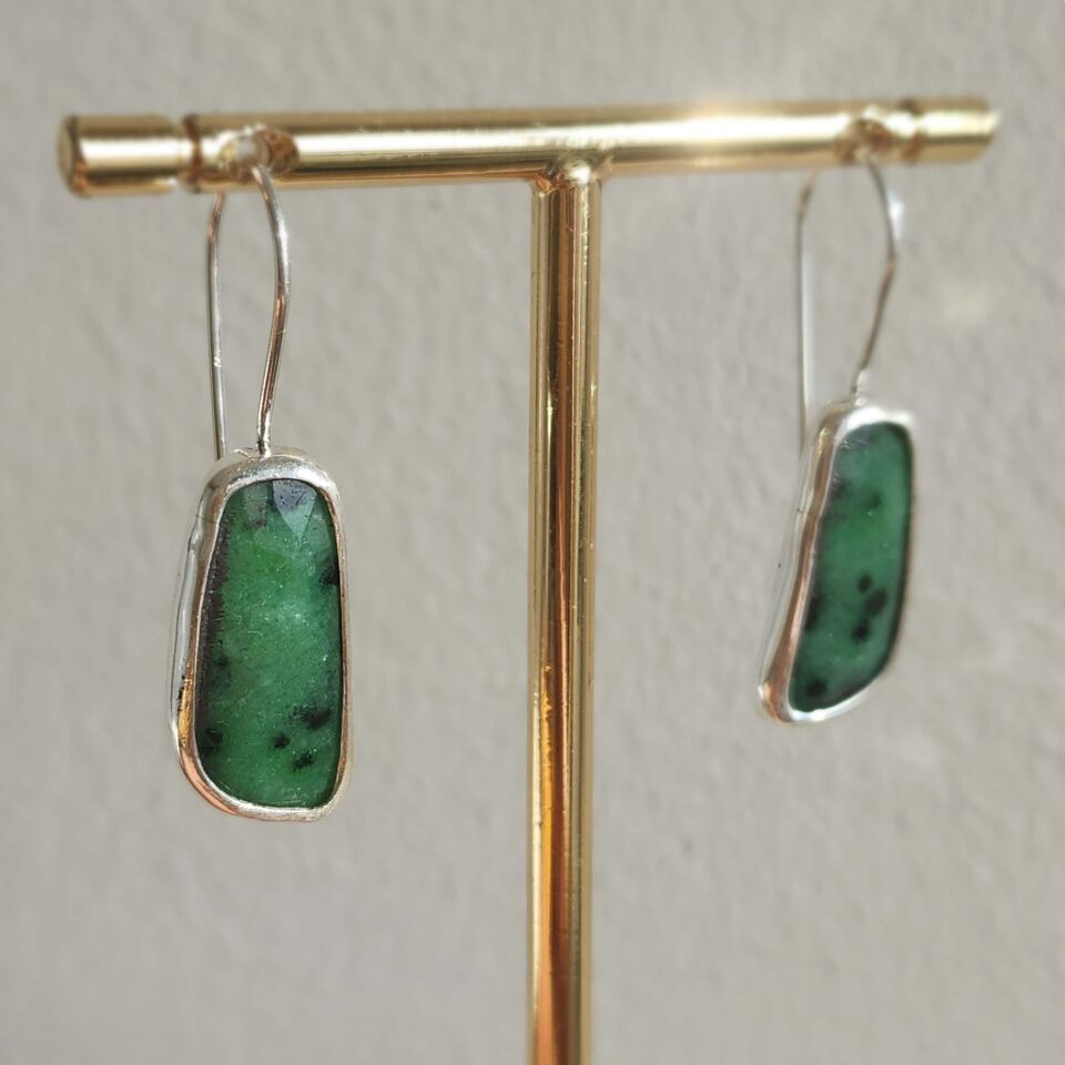 Anyolit Taşlı Sallantılı 925 Ayar El Yapımı Gümüş Küpe