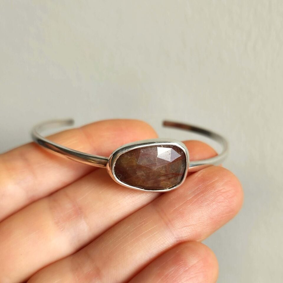 Safir Taşlı 925 Ayar Gümüş El Yapımı Açık Bileklik