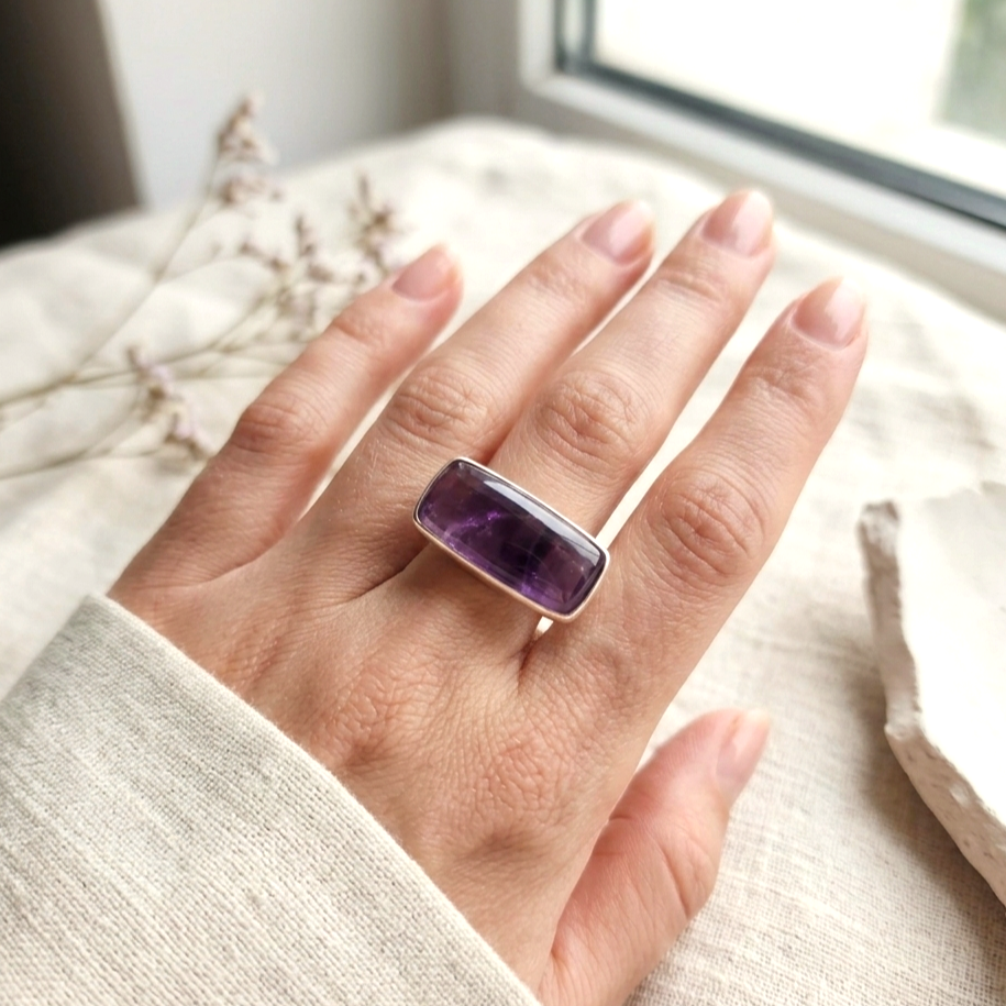 Ametist Taşlı Dikdörtgen Tasarım 925 Ayar Gümüş Yüzük - Modern ve Minimalist El İşçiliği